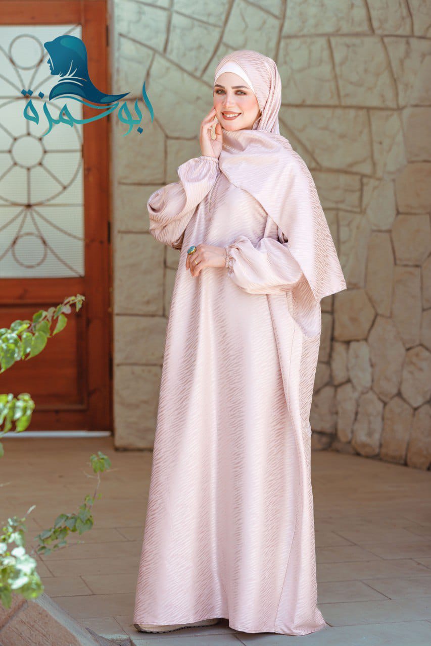 عبايات عصرية فاخرة