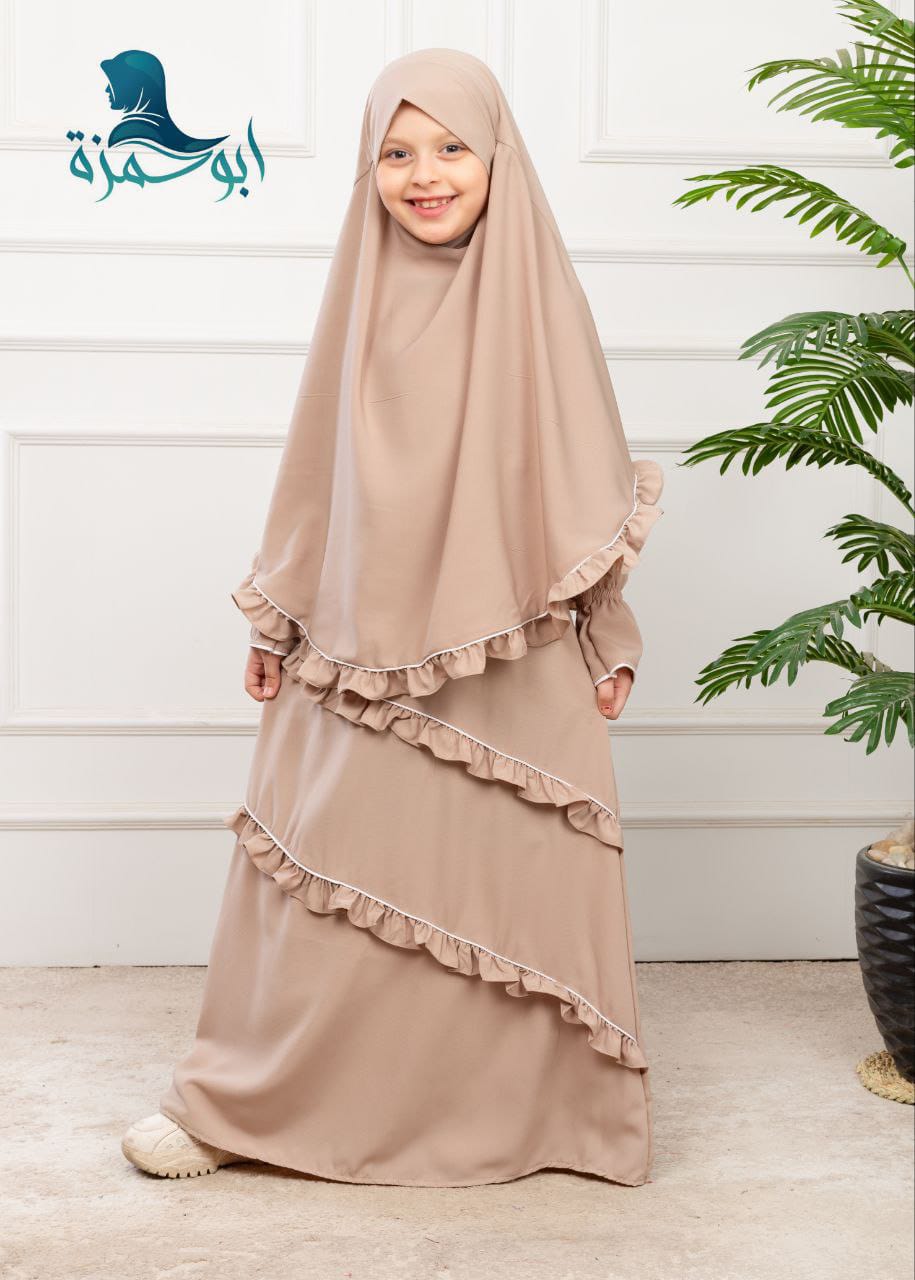 عبايات عصرية فاخرة