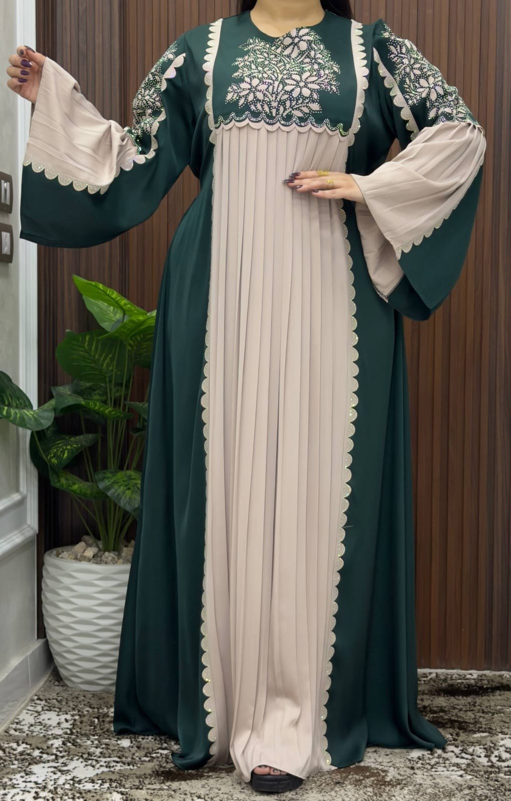 عبايات عصرية فاخرة 2